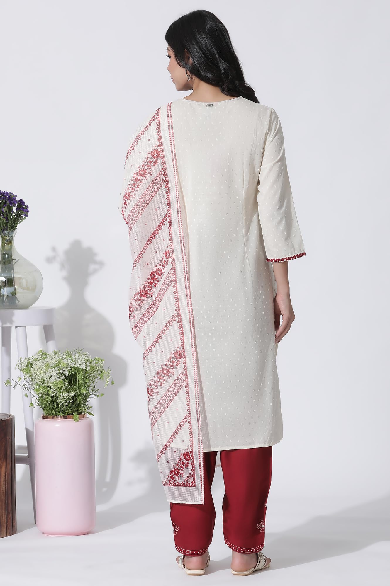 W for Woman White Embroidered Cotton Kurta, Salwar with Dupatta Set_24ONWS10609-221335_M