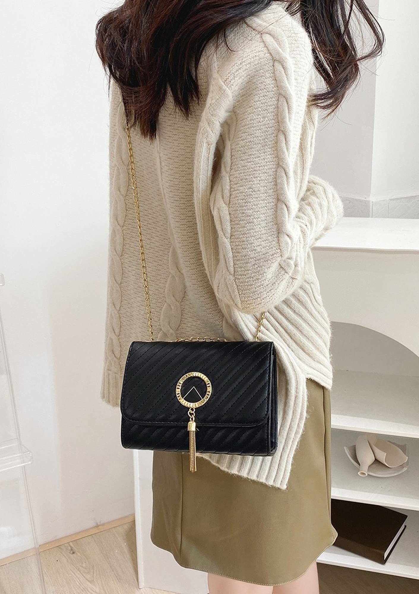Diva Dale Premium Stylish Luxury Party-Wear Crossbody Sling Bag For Women And Girls