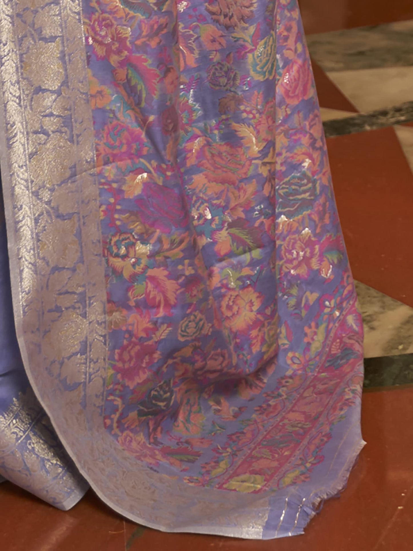 AKHILAM Women's Silk Blend Woven Design Saree With Unstitched Blouse Piece (Lavendar_KERAT272005_RJ)