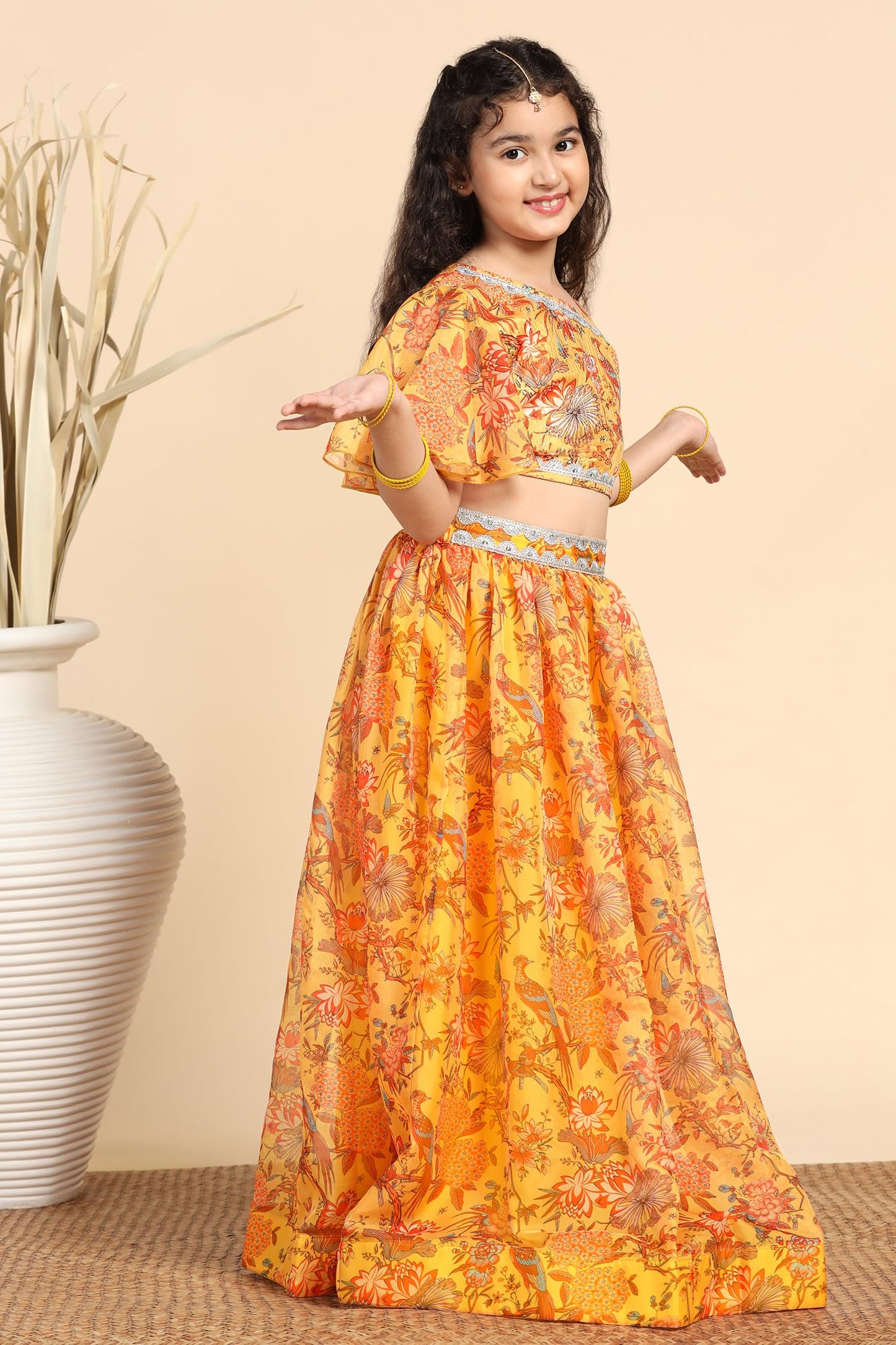 Jwalin Girl's Silk Blend Readymade Lehenga Choli Set |Lehenga Choli For Girls|Ethnic Wear|Kids Lehenga (JWGLGC00144 YLW 24_Yellow_5-6 Yrs)