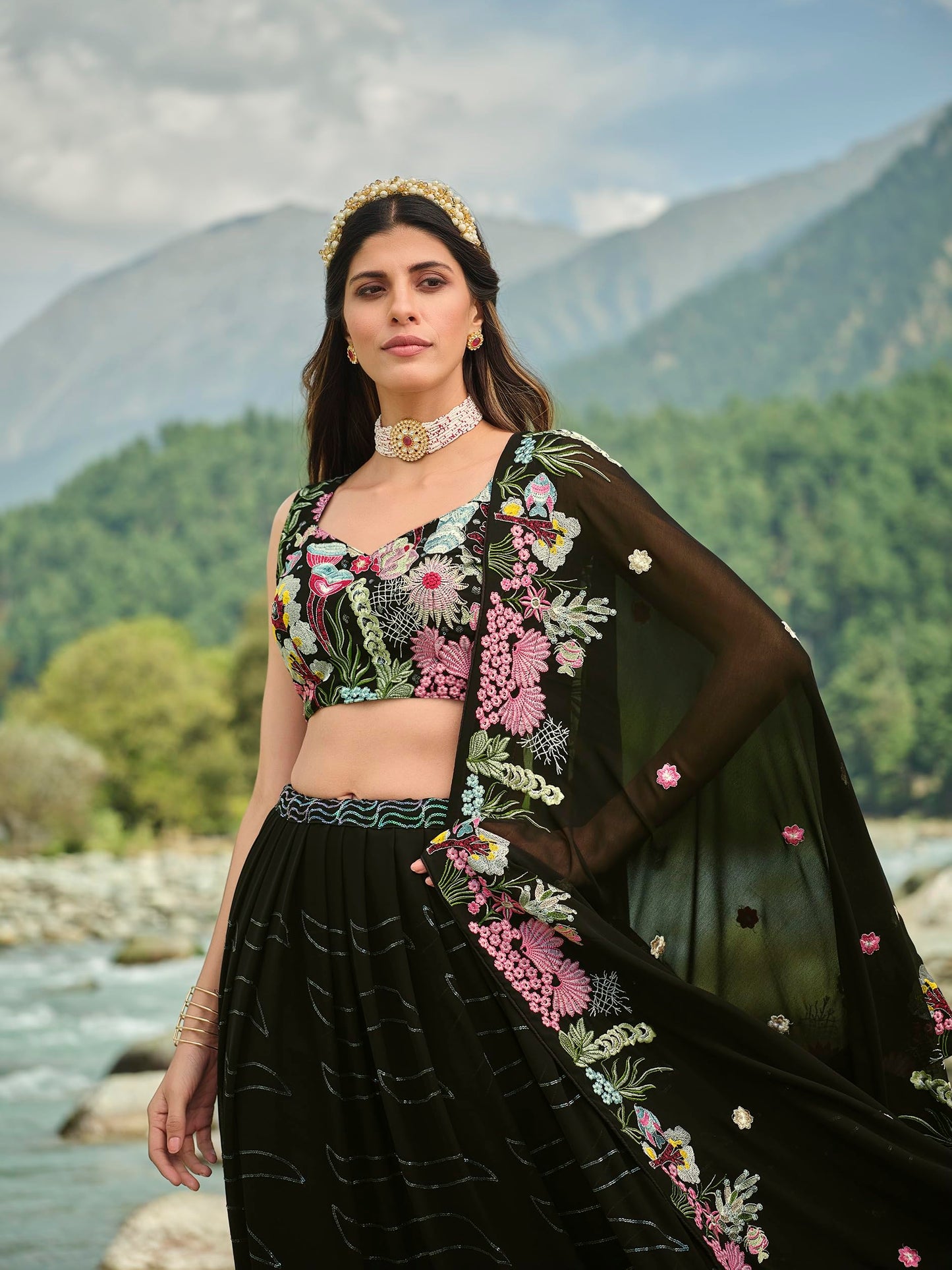 Divine Exim Women's Georgette Semi Stitched Lehenga Choli with Dupatta | Thread and Sequin Embroidery Pattern | Traditional, Wedding, Ethnic Wear Lehenga