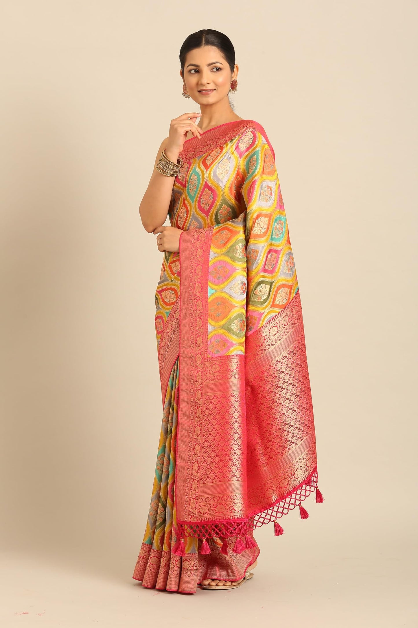 MOHEY Women's Green Art Silk Zari Weave Saree