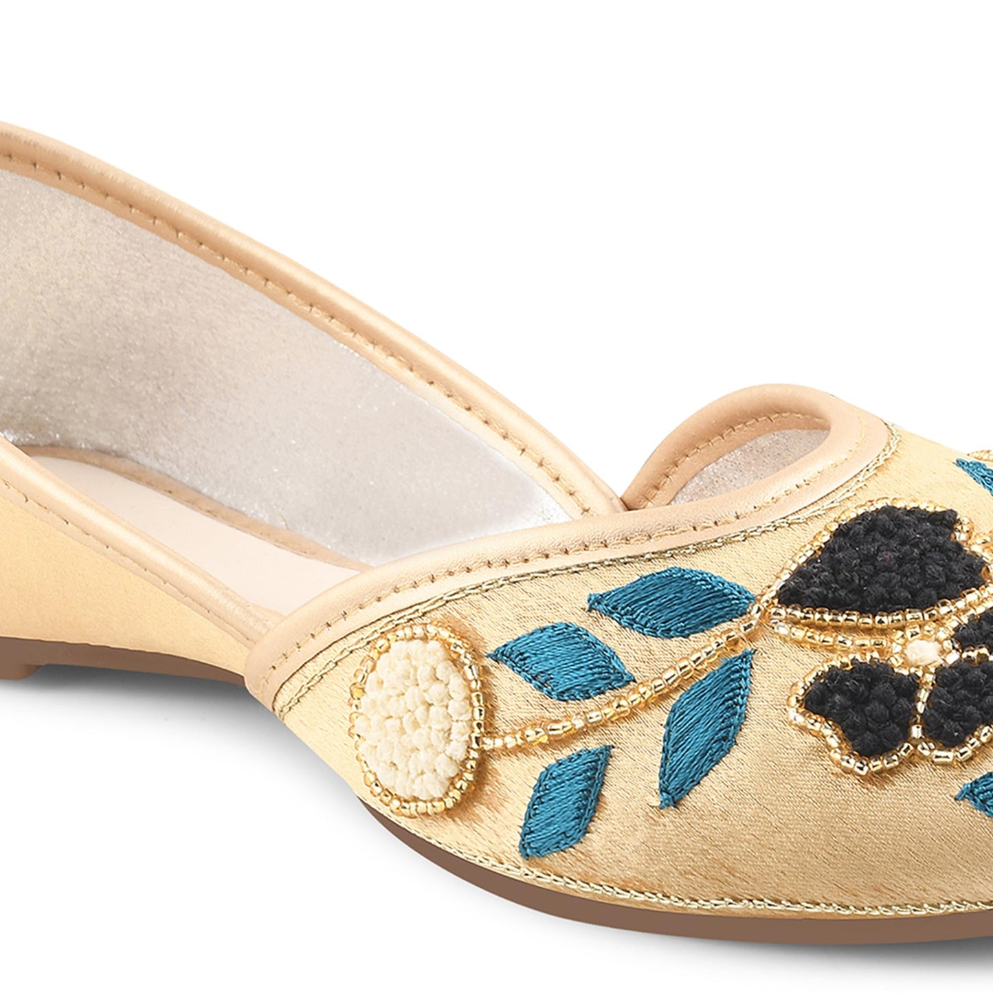 JM LOOKS Ethnic Jutti for Women Traditional Handmade Fulkari Jutti Slip-On Shoes Bellies for Women Wedding party Festival Occasion - Golden