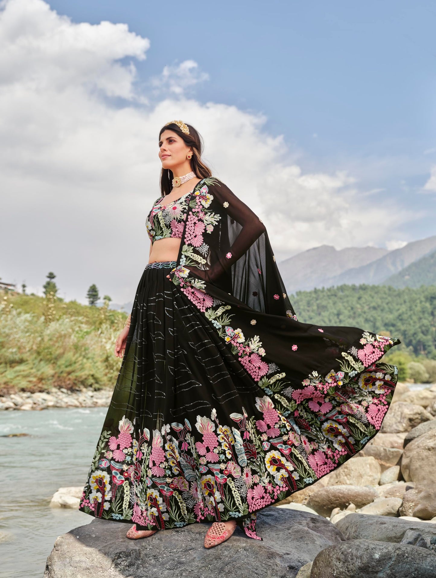 Divine Exim Women's Georgette Semi Stitched Lehenga Choli with Dupatta | Thread and Sequin Embroidery Pattern | Traditional, Wedding, Ethnic Wear Lehenga