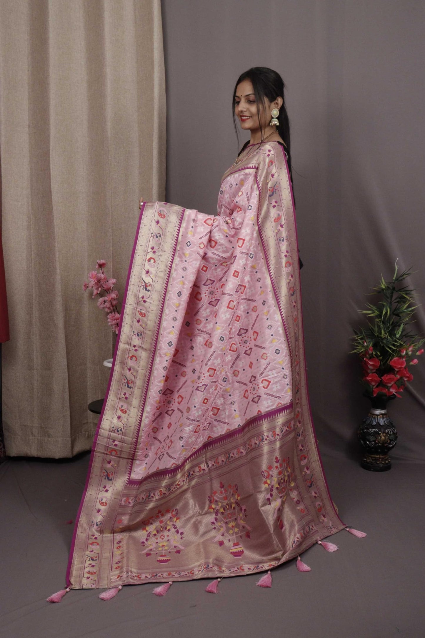 Pandadi Saree Women's Baby Pink Pure Soft Kanchivaram Paithani Silk saree With Unstitched Blouse Piece