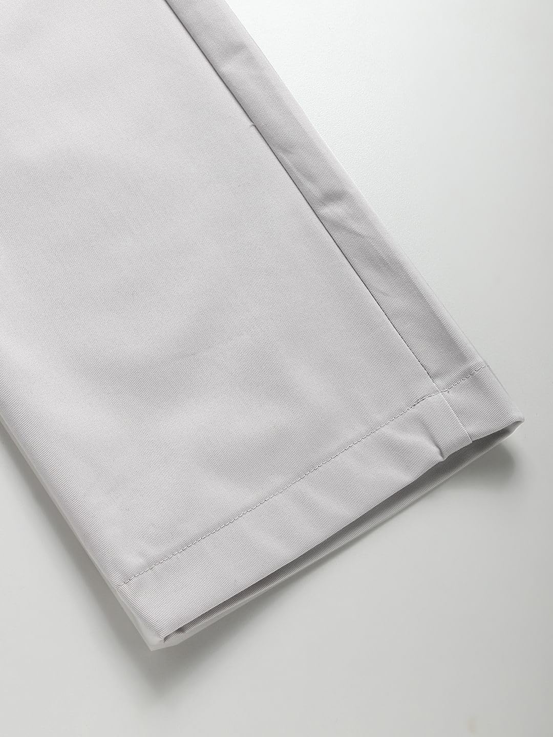 Tommy Hilfiger Regular-Fit Solid Mid Rise Chino