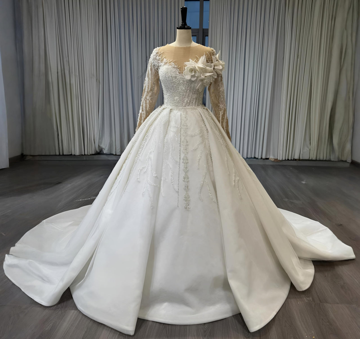 ThreadTexture Designer Hand Embroidered Luxurious Wedding Ball Gown (in, Alpha, 2XL, Plus, Ivory, Designer Shivay)