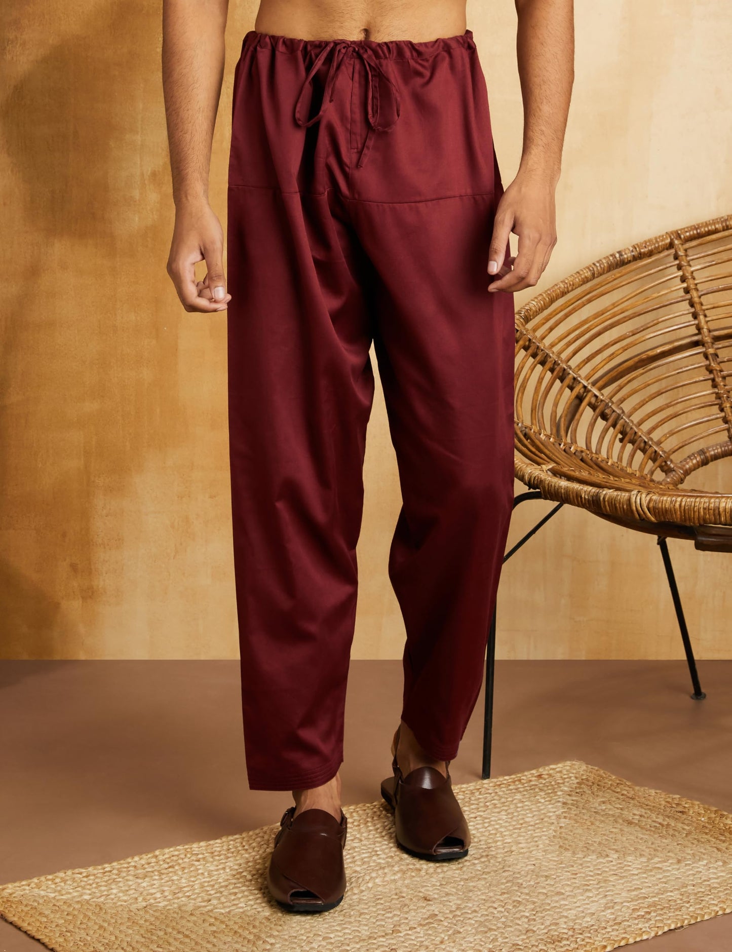 Amazon Brand - Symbol Men's Cotton Solid Kurta Sets (SYMETHSET-7_Burgundy L)