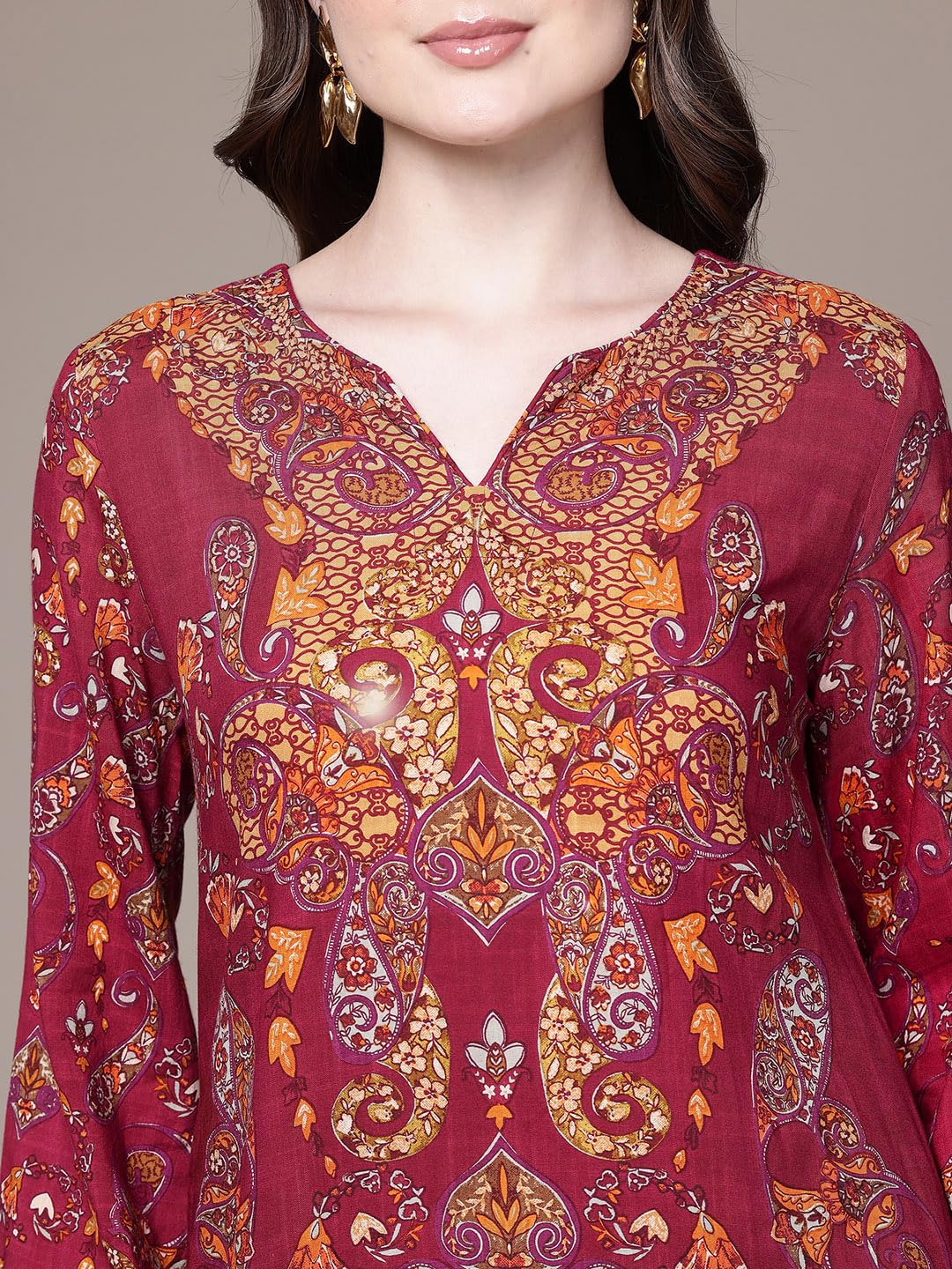 Aarke Ritu Kumar Maroon Dandelion Round Neck Kurta With Pant And Dupatta