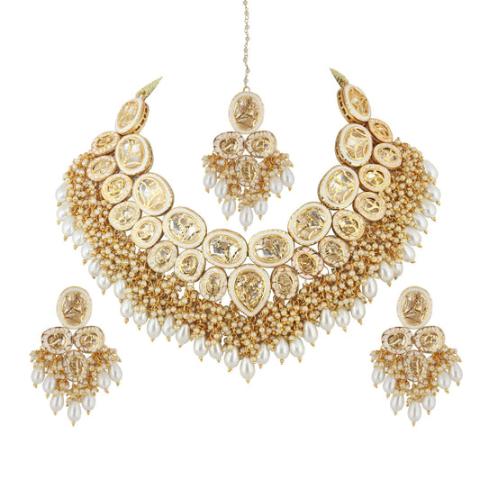 Lucky Jewellery Back Meenakari 18k Gold Plated White Color Set with Earring and Mang Tika Combo Uncut Big Faux Kundan Choker Necklace set (2415-J5SK-1815-W)