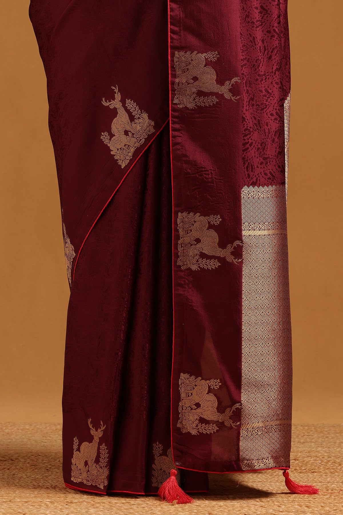 Soch Womens Wine Dola Silk Botanical Zari Woven Saree