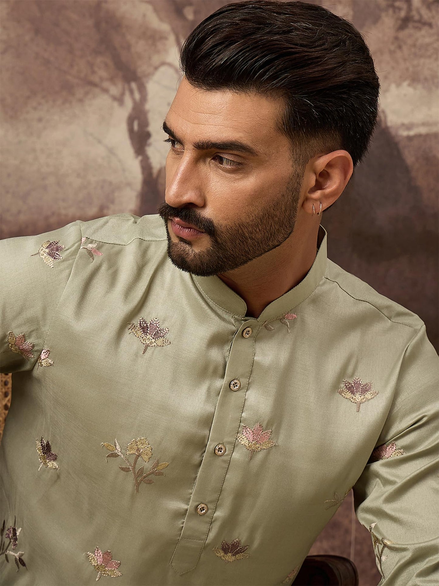 Ethnic Bay Men's Green Silk Blend Solid Embroidered Calf Length Kurta's | Embroidered Kurta for Men | Straight Fit Kurtas for Mens (MKU1341, M)