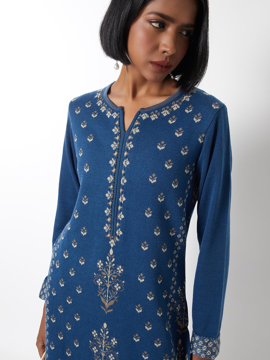 Max Women's Acrylic Regular Kurta