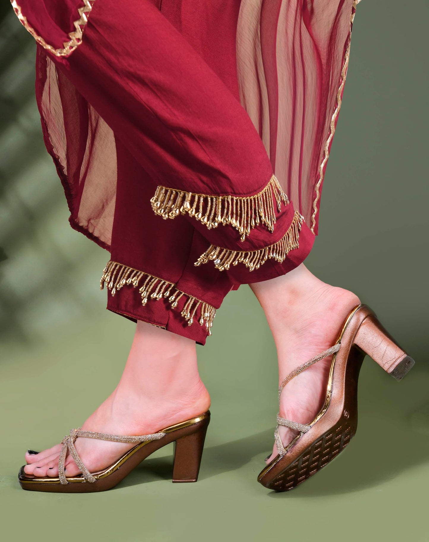 SVYA Comfortable Heel Sandals for Women and Girl. (Copper, UK Footwear Size System, Adult, Women, Numeric, Medium, 5)