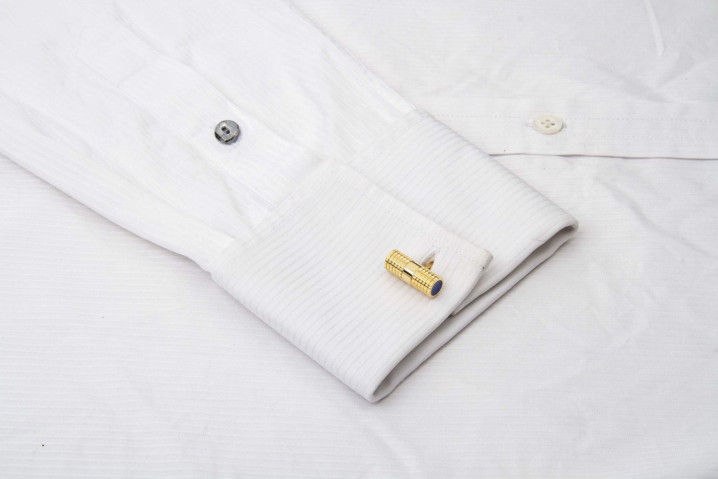 Knighthood Gold Checkered Cylinder with Blue Tips Cufflinks for Men