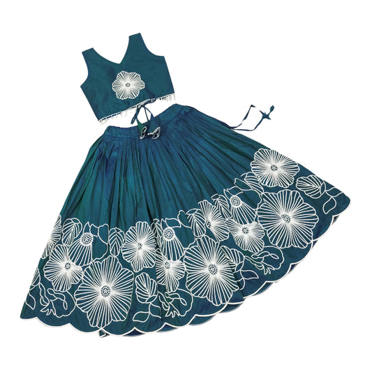 Helene Girls Embroidered Full Stitched Lehenga Choli with White Net Dupatta Set | Traditional Indian Ethnic Wear for Festivals & Weddings (Rama, 6-7 Years)