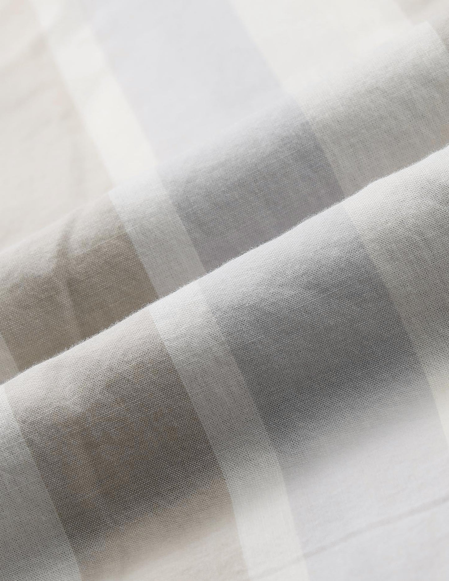 U.S. POLO ASSN. Men's Striped Tailored Fit Shirt (USSHT2582_Ivory