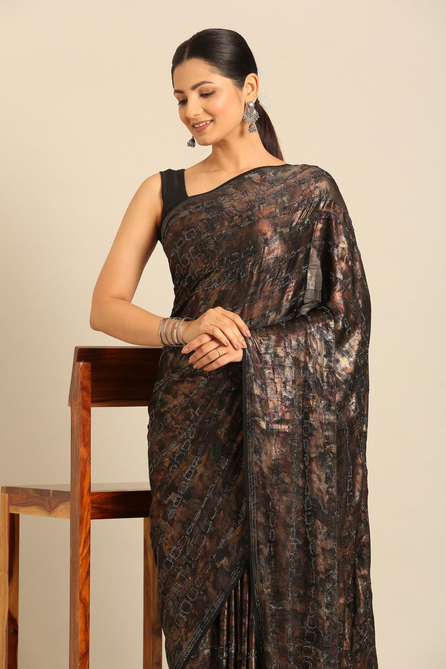 MOHEY Women's Black Georgette Printed|Stone Work Saree