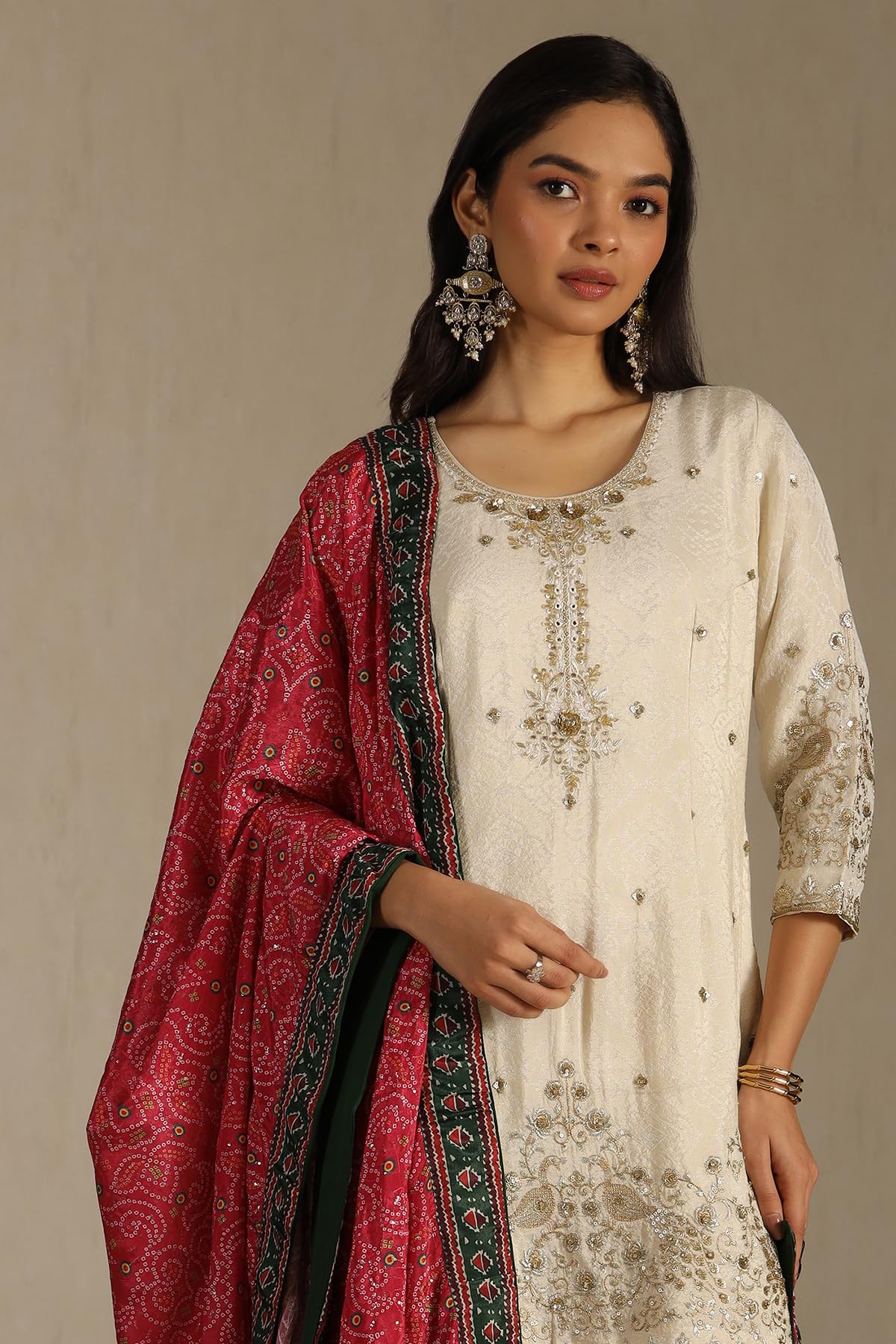 Soch Women's Chinon Salwar Suit Set