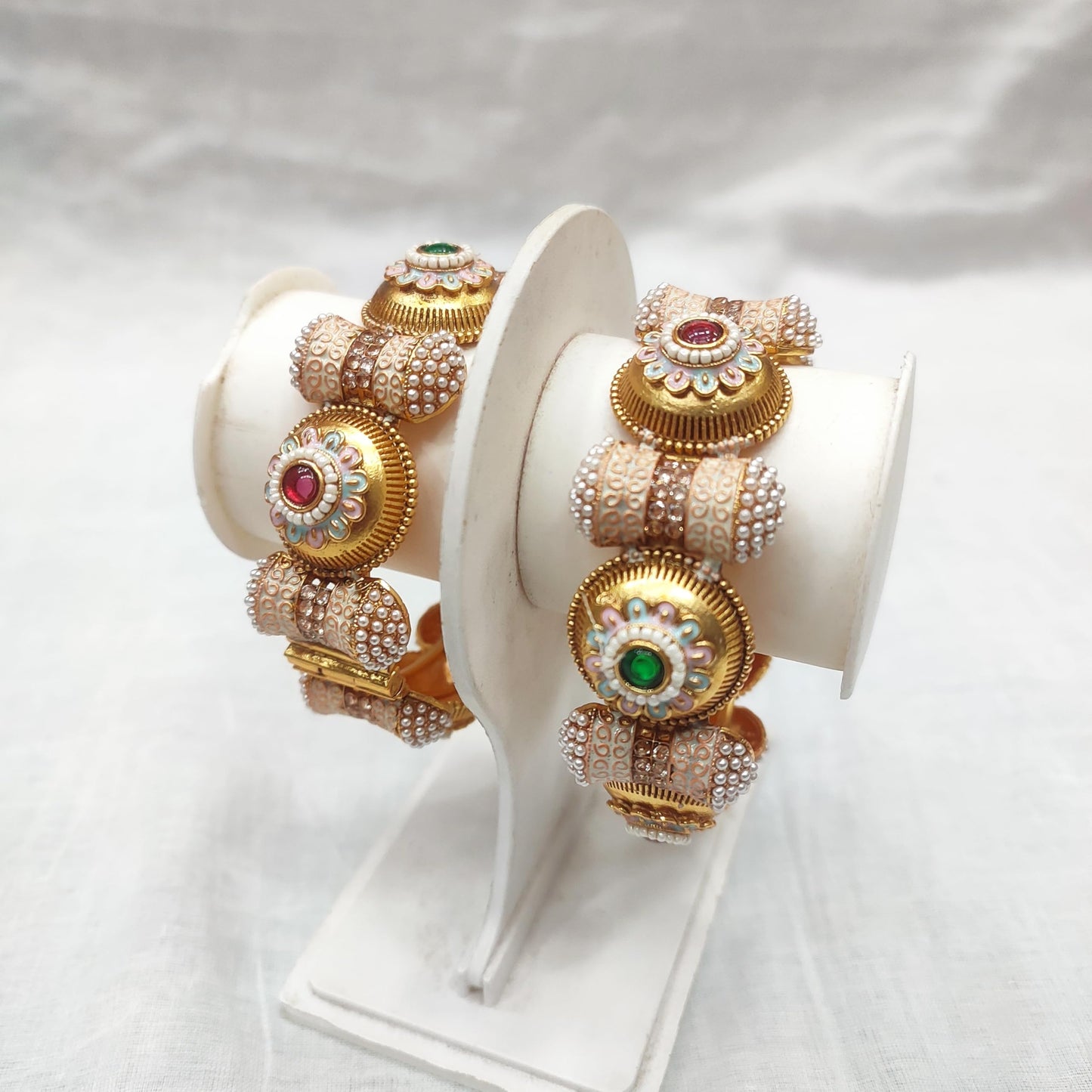 MEHAK CURATORS Rajwadi Gold Plated Pearl Kemp AD Stone Openable Screw Bangles Kada Set of 2 (2.4)