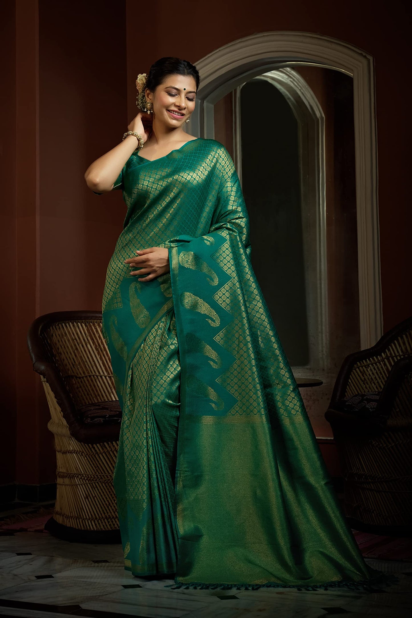 Vardha Women's Kanchipuram Art Saree (Mandakini Silk_Teal Green)