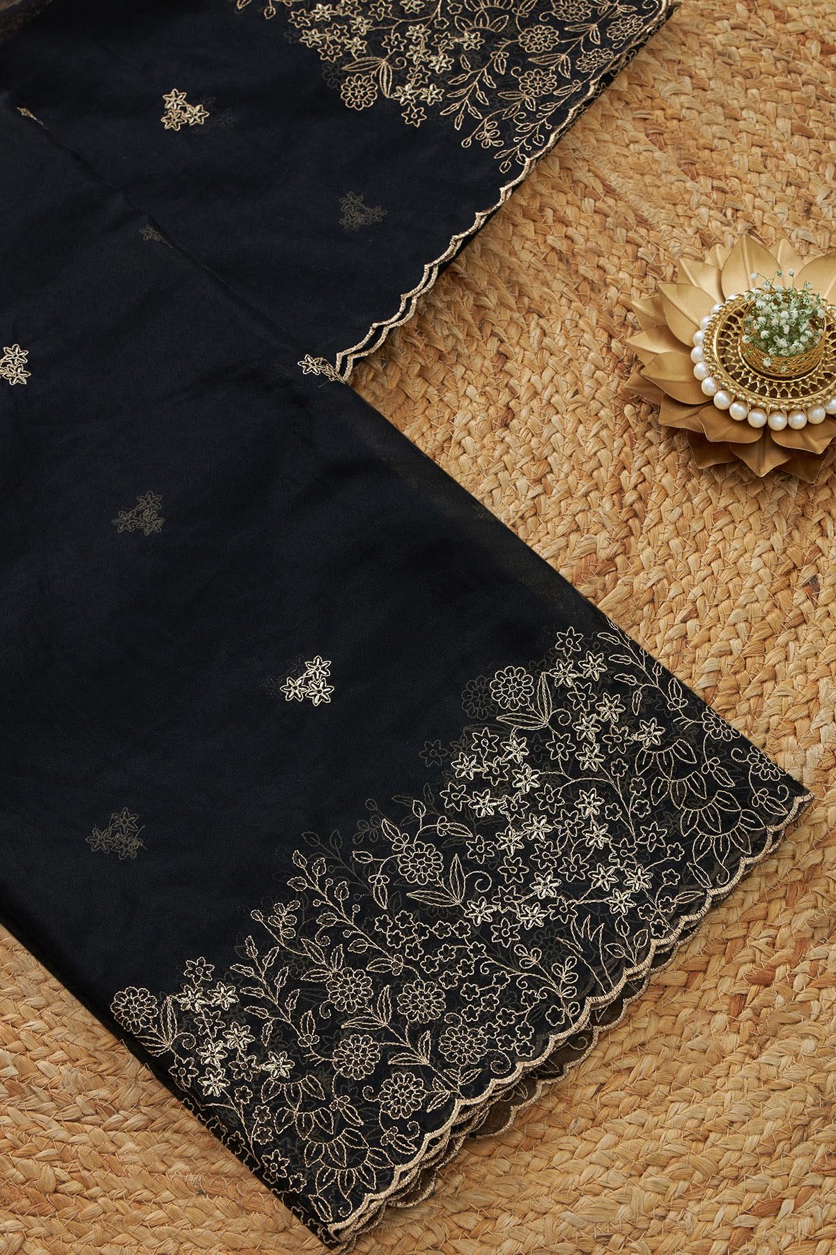 Soch Womens Black Organza Embroidered Dupatta With Zari