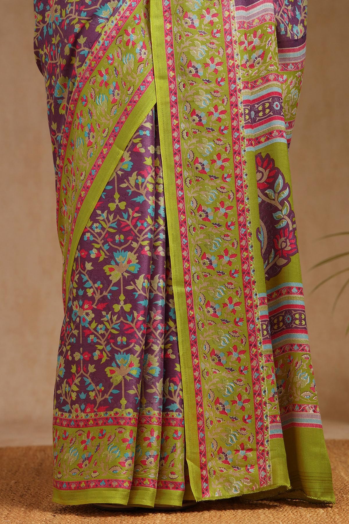 Soch Womens Purple Pashmina Floral Print Saree