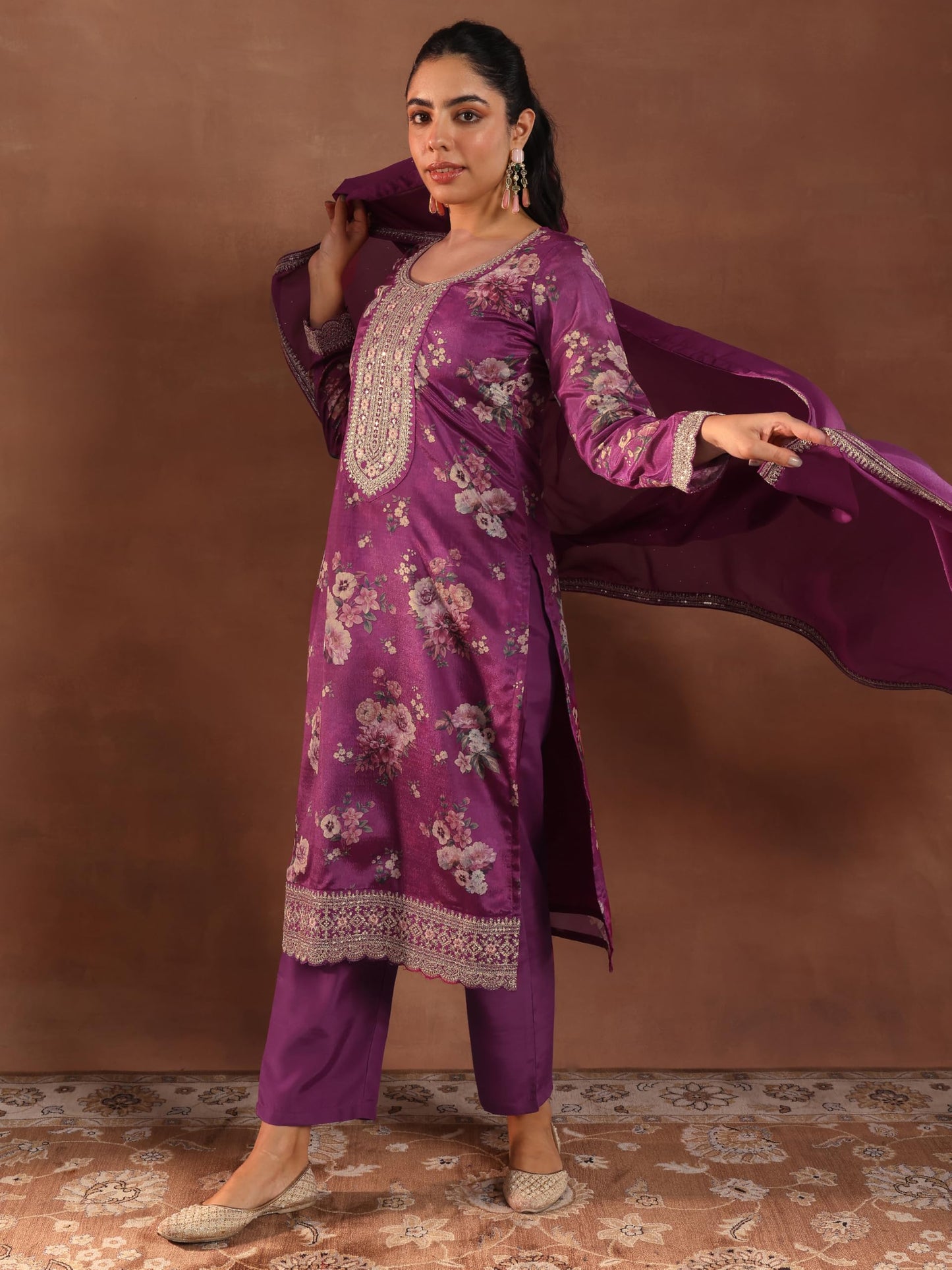 Libas Women's Silk Blend Kurta Set (49499