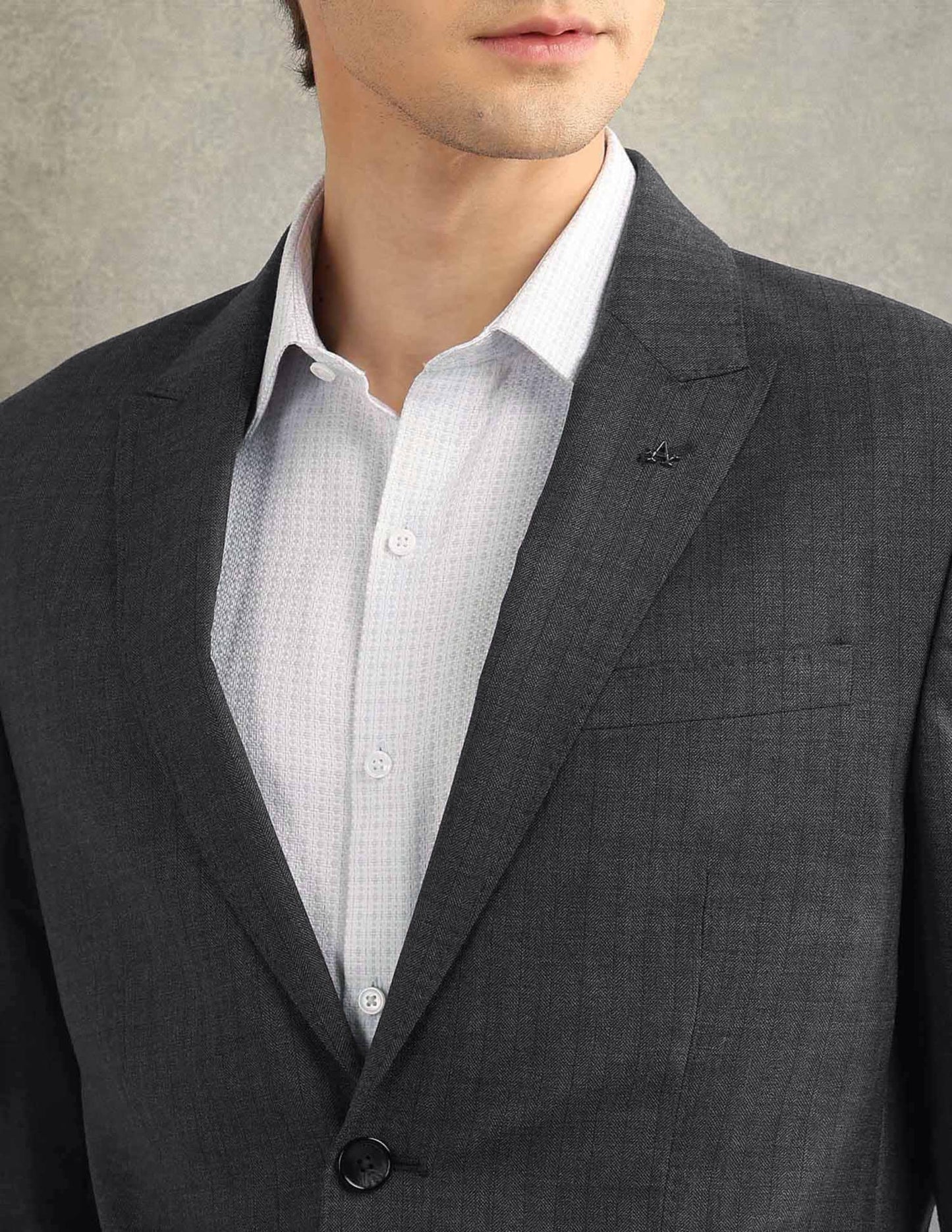 Arrow Men's Vertical Striped Tailored Fit Suit Dark Grey