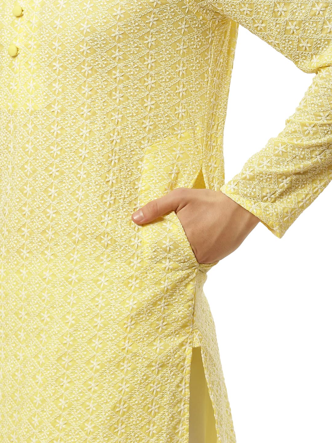 Jompers Men's Yellow & White Embroidered Straight Kurta Pyjama Set. (Yellow, L)