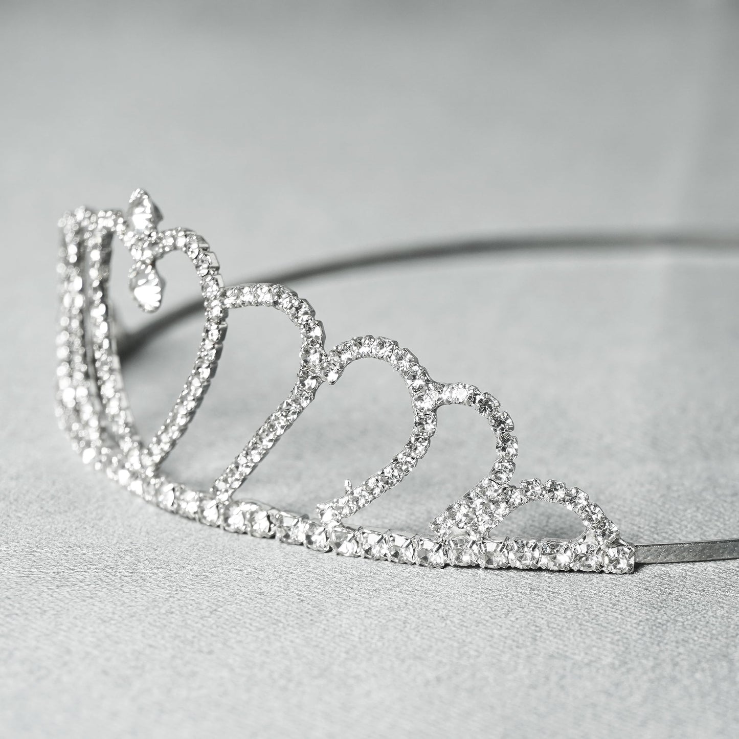 Decofy Beautiful Heart Rhinstone Diamond Crown Tiara- Hair Accessories Tiara Headband for Women and Girl Crown Hairband Tiara