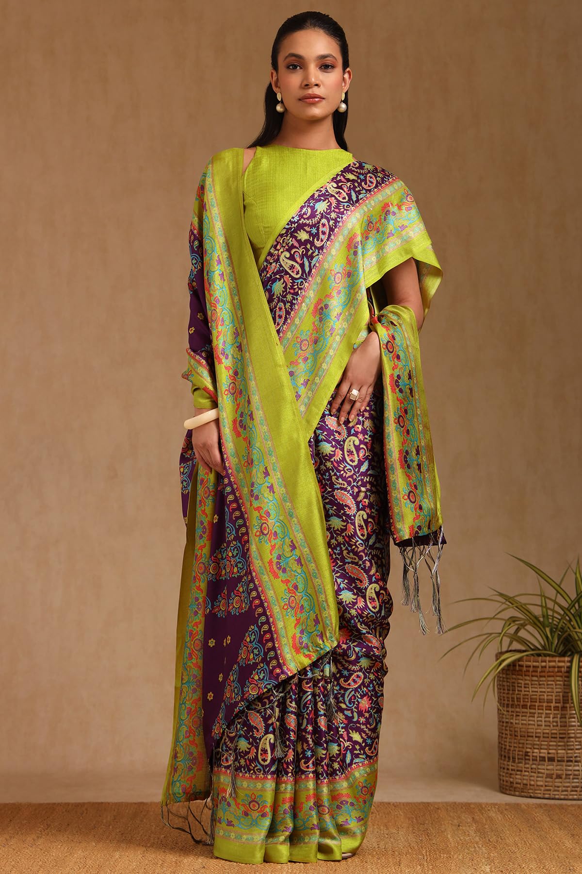 Soch Womens Purple Pashmina Paisley Print Saree