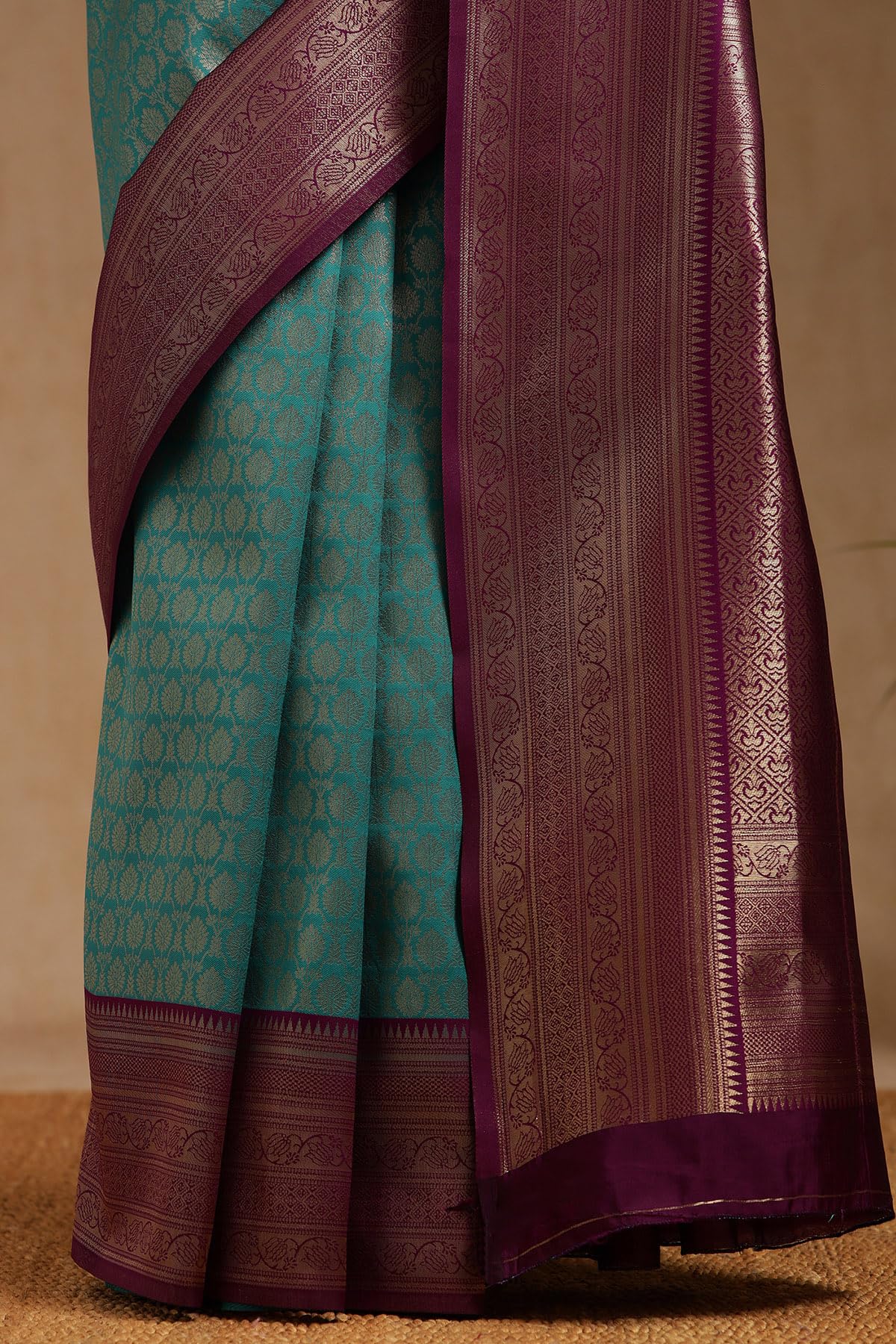 Soch Womens Silk Blend Zari Woven Saree With Zari Woven