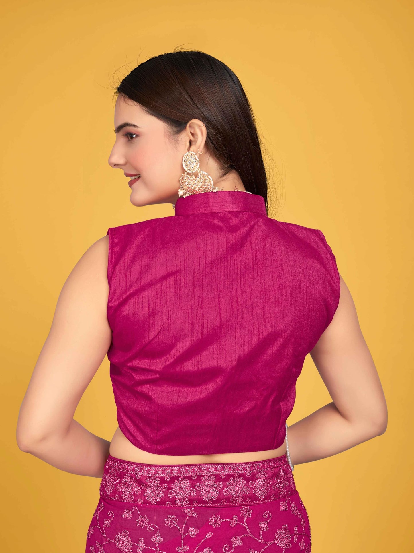 MANOHARI Women Georgette Most Trendy Embroidery Pink Saree With Blouse Piece