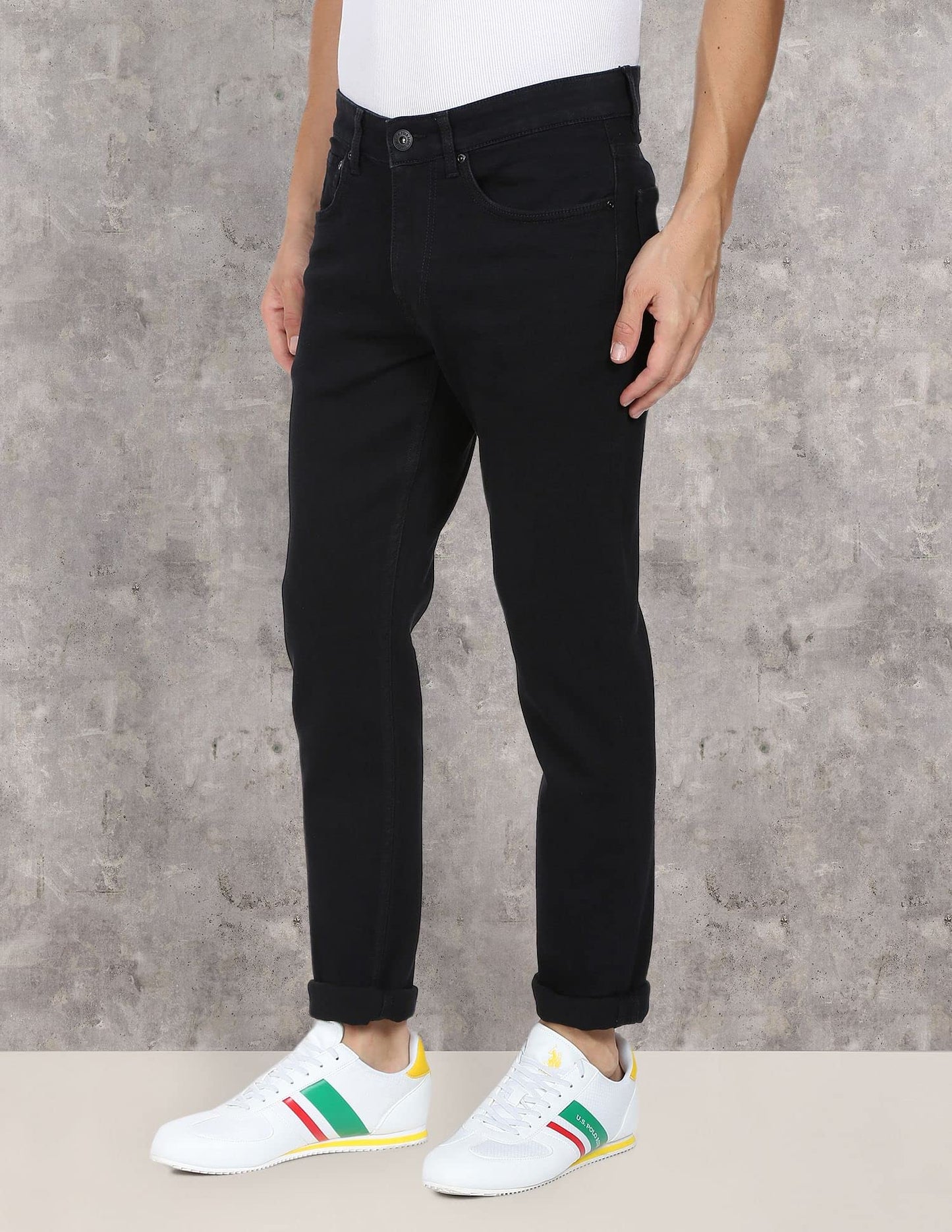 U.S. POLO ASSN. Brandon Slim Tapered Fit Jeans Black