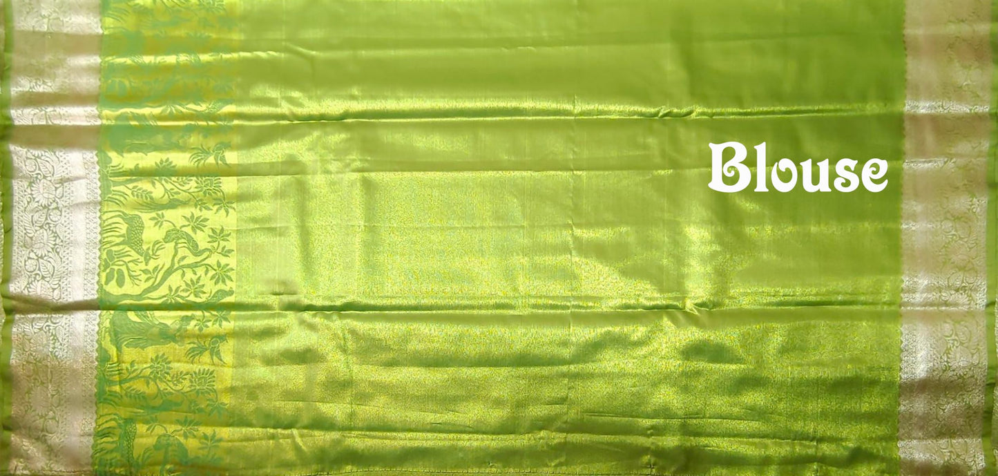 VFCollections Women's Kanchipuram Silk Pure Pattu Sarees – Forest Them Border with Blouse 1