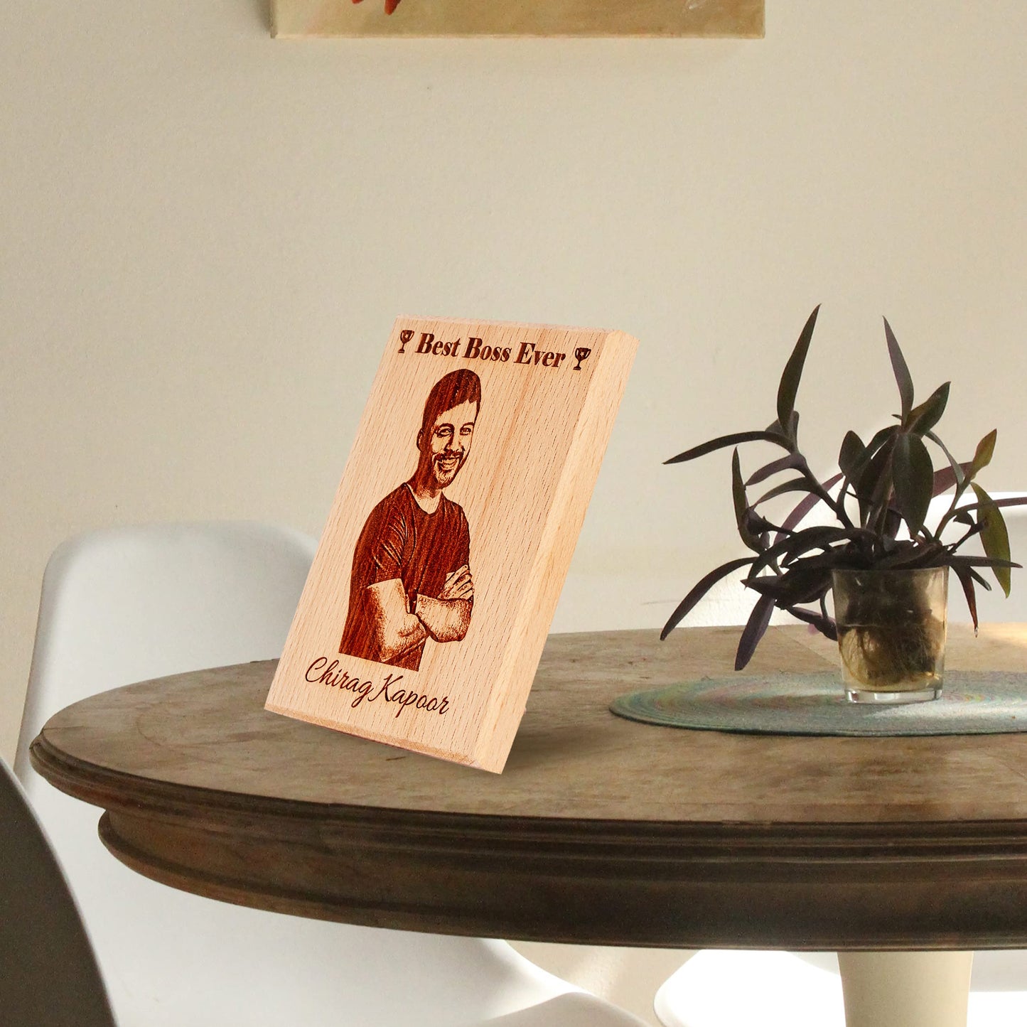 GFTBX Personalized Engraved Wooden Photo Frame For Boss, Manager & Colleagues - Gift For Boss With Photo On Plaque Customized Gifts For Office Colleague (5x4 Inches, Wood), Tabletop