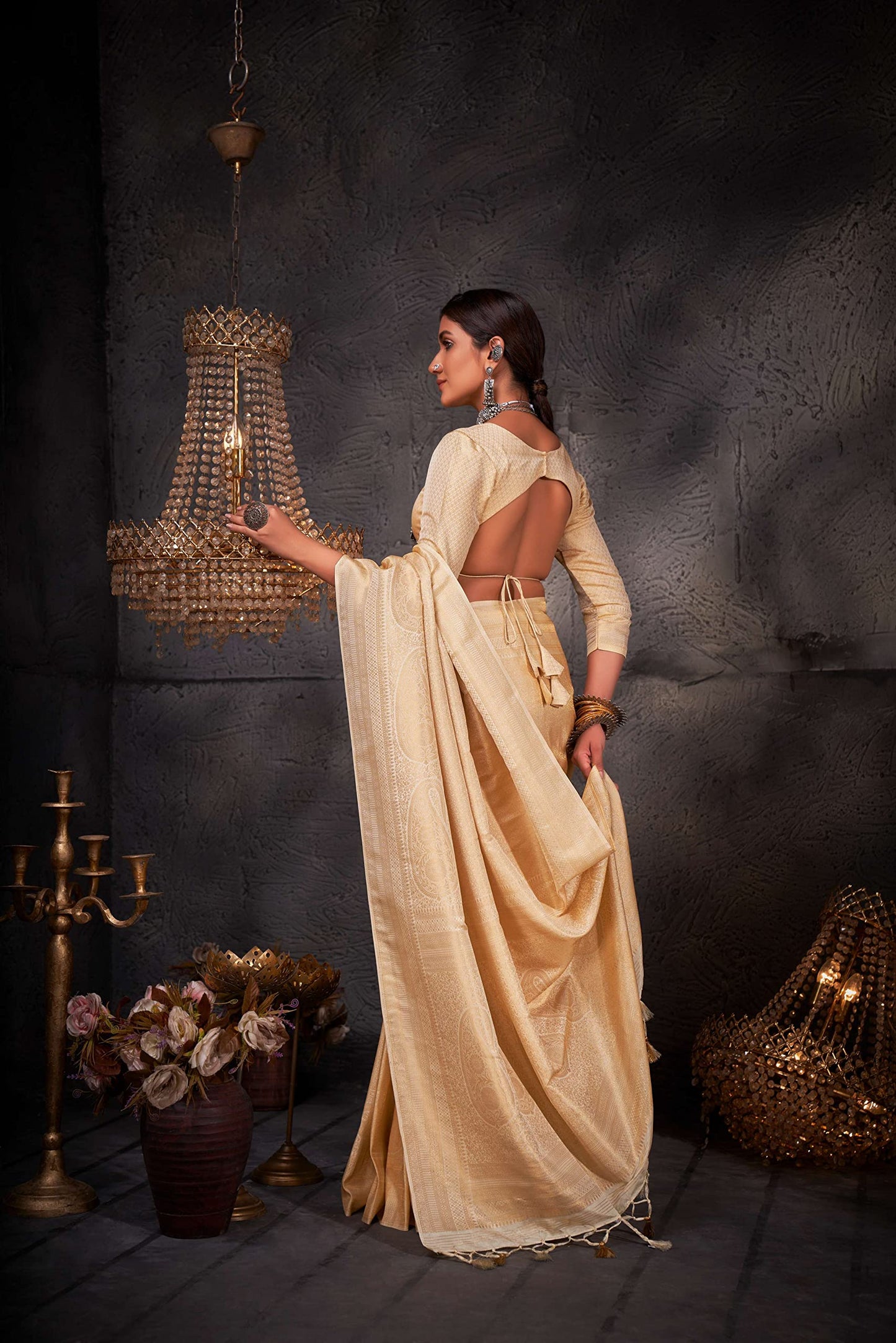 Vardha Women's Kanchipuram Art Silk Saree with Unstitched Blouse Piece - Gold Zari Woven Work Sarees for Wedding (Aashni Silk_521)