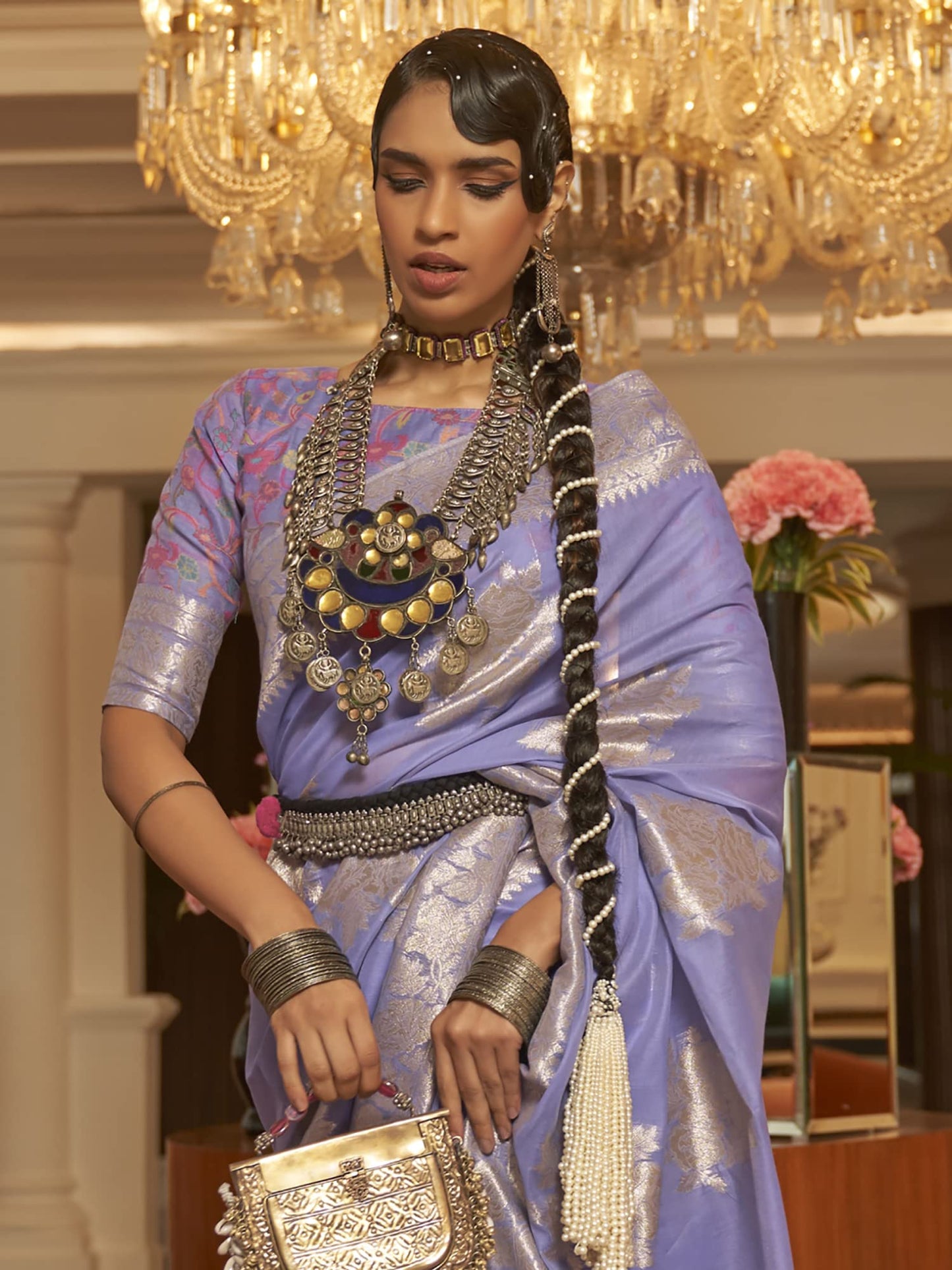 AKHILAM Women's Silk Blend Woven Design Saree With Unstitched Blouse Piece (Lavendar_KERAT272005_RJ)