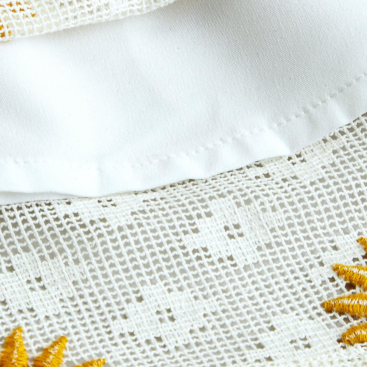 Hoscotch Girls Floral White Sleeveless Skirt Set For Ages (6-7 Years)