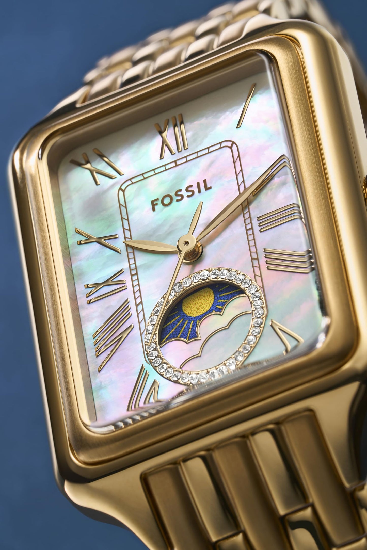 Fossil Womens Raquel Gold Quartz Stainless Steel White Dial Analog Watch ES5398