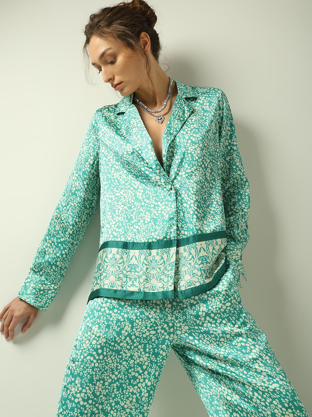 VERO MODA Women Abstract Print Blue Relaxed Fit Single Breasted Blazer