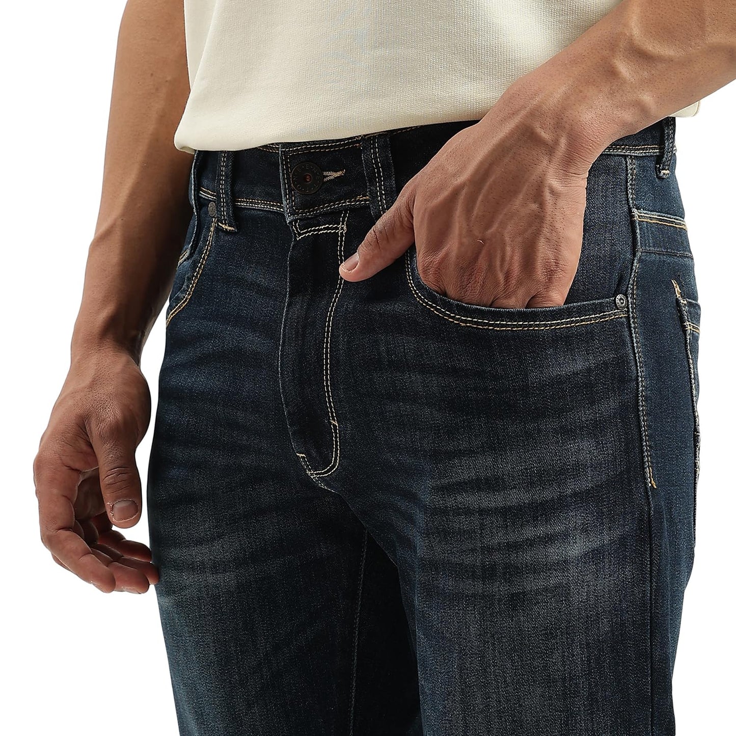 United Colors of Benetton Solid Straight Fit Jeans