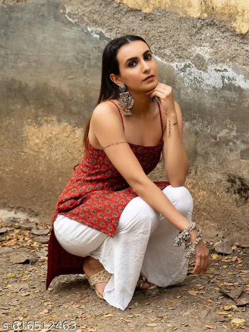 Anni Designer Women's Rayon Viscose Red Sleeveless Kurti with Beautiful Floral Printed Work, Elegant Ethnic Top for Festive, Casual & Daily Wear, Stylish Designer Kurta for Women and Girls