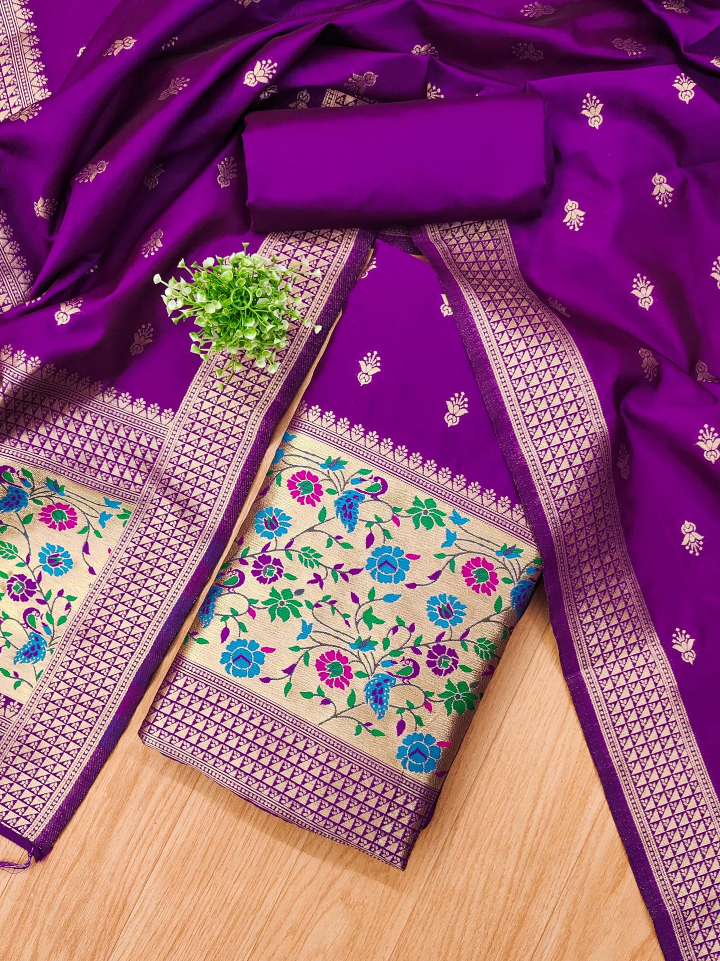 SHANTVAN GALLERY Pure Zari Banarasi Silk Suit Dress Material for Woman Premium Banarasi Dress Materials for Women Unstitched Soft Silk Top Bottom Dupatta Mor Jal Design, Purple