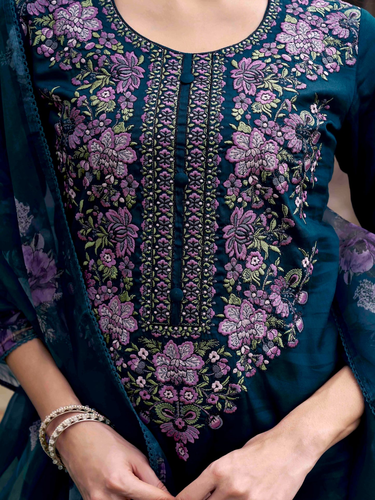 Womanista Women's Teal Blue Color Cotton Blend Multi Embroidered Kurta Set With Printed Organza Dupatta(Kurtaset_1339_L)