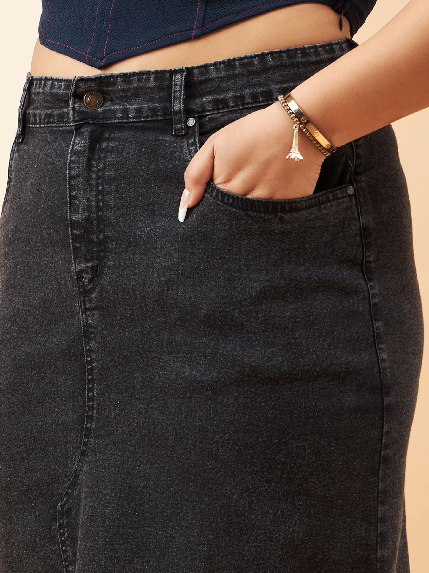 SASSAFRAS Curve Black Denim Acid Wash A-Line Skirt