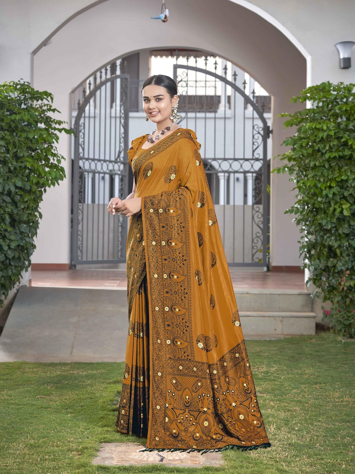 MANOHARI Womens Most Trendy Banarasi Woven Mustard Saree With Heavy Jacquard Work Saree With Blouse Piece