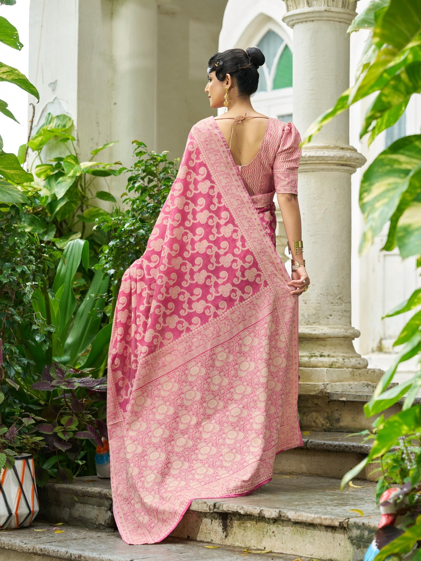 SWORNOF Women's Lucknowi Chikankari Linen cotton Woven Sarees For Women with Blouse sarees for Women (PINK2)