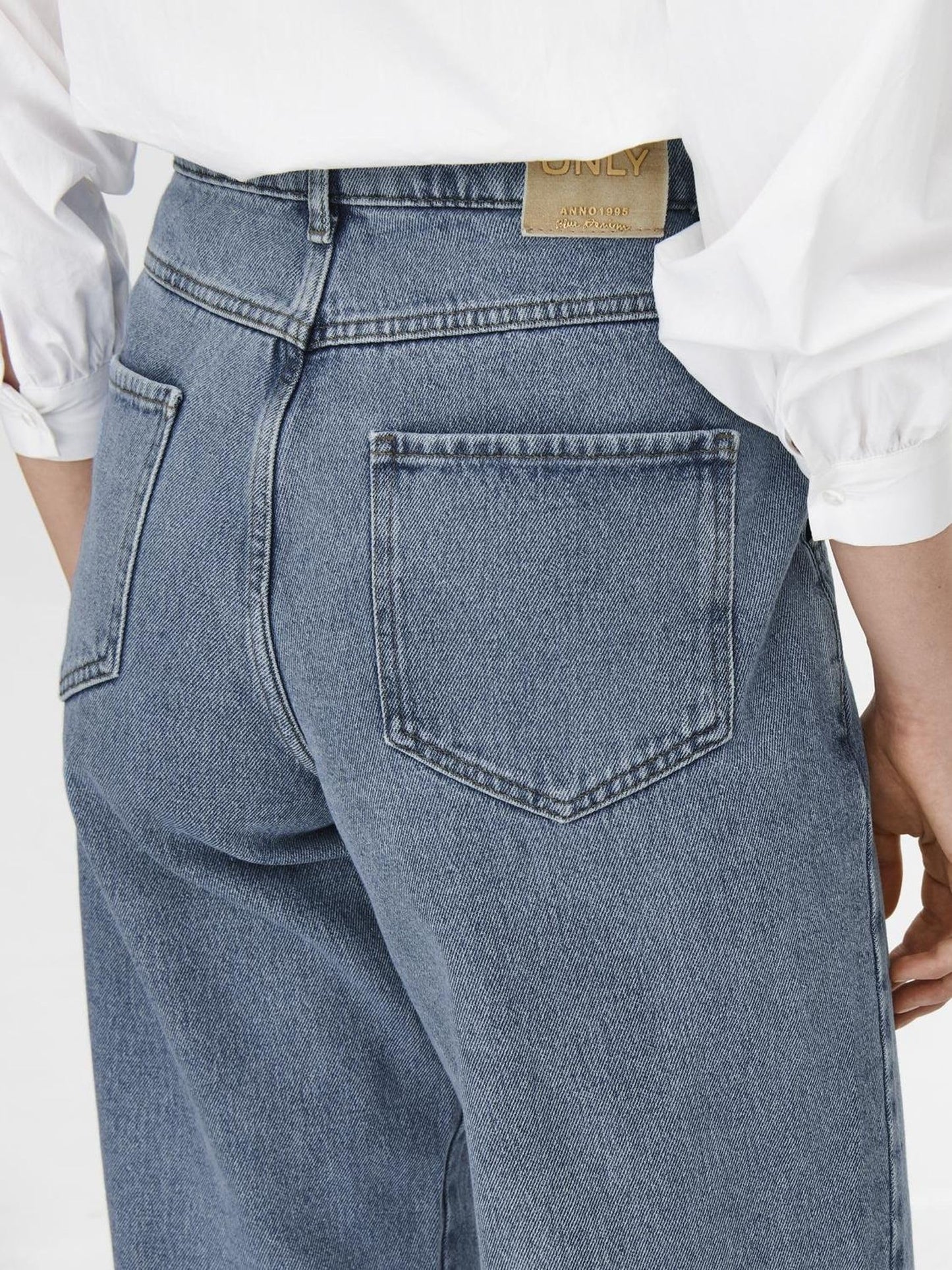 ONLY Straight Fit Jeans (15216530_Light Blue Denim_M/32)